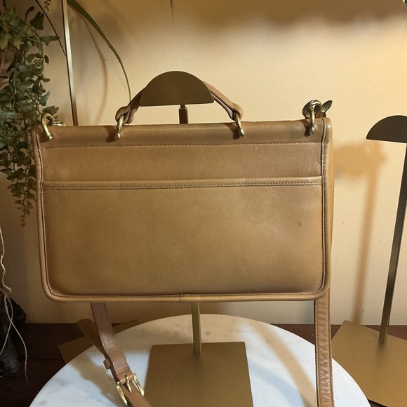 Coach VTG HTF BUTTERSCOTCH WILLIS CITY Bag - Picture 3 of 16